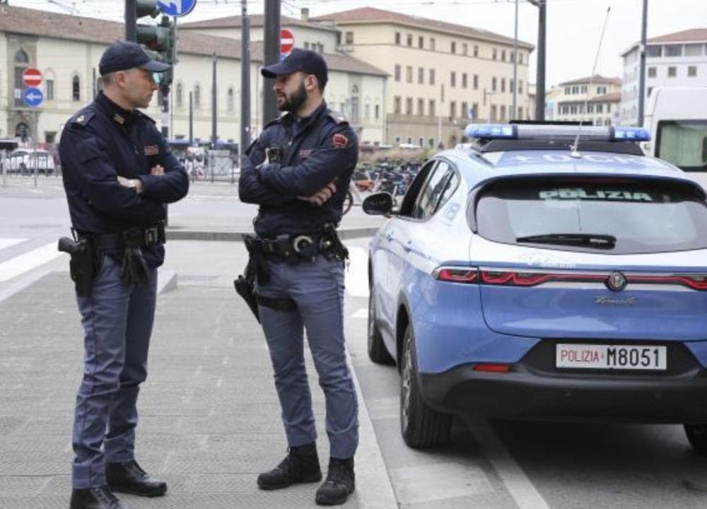 poliția italiană